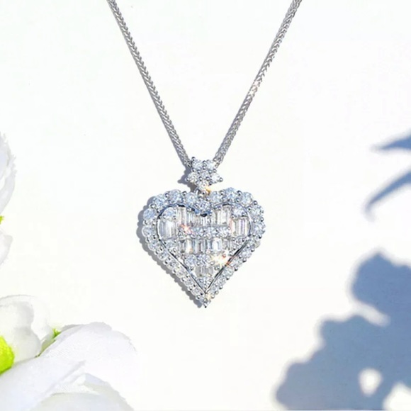 Heart Of The Deal 925 Silver Pendant W White Sapphire - Picture 7 of 15